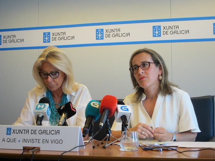 A delegada territorial da Xunta en Vigo, Corina Porro, e a conselleira de Infraestruturas e Mobilidade, Ethel Vázquez,  en rolda de prensa