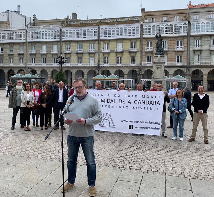 Afectados pola Vía Ártabra, ecoloxistas e políticos piden protexer o espazo natural da Gándara 