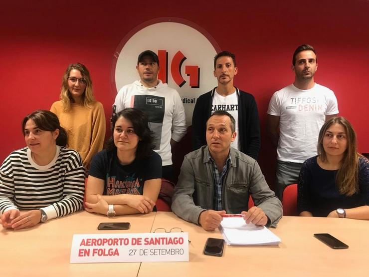 Comité de folga dos traballadores do Aeroporto de Santiago.. CIG / Europa Press