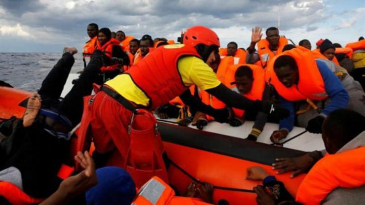 Rescate de inmigrantes por ONG / gaceta.es - Arquivo