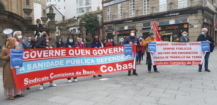 Concentración na Praza dá Peregrina de Pontevedra contra as privatizacións en sanidade. REMITIDA CO.BAS / Europa Press