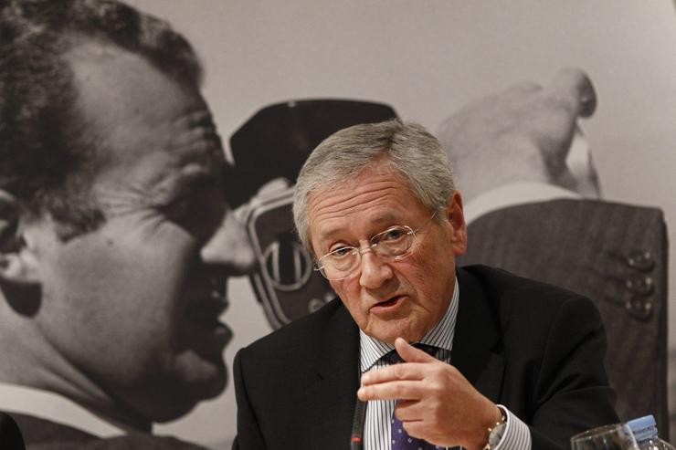 O xornalista Fernando Ónega presenta o seu último libro Juan carlos I, o home que puido reinar, unha crónica sobre o reinado de Juan Carlos I que conta co testemuño en exclusiva do propio monarca.. EUROPA PRESS - Arquivo