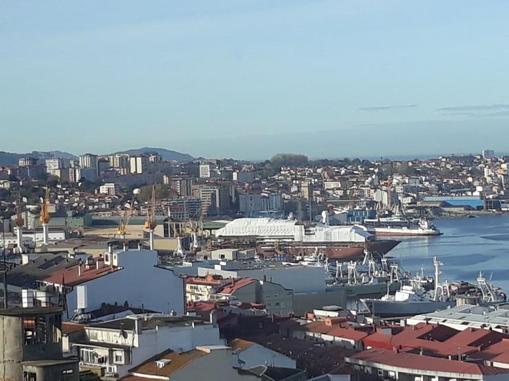 Porto de Vigo. ESQUERDA UNIDA
