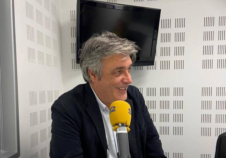 O portavoz parlamentario do PPdeG, Pedro Puy, nunha entrevista na Cadea Ser.. CADEA SER 