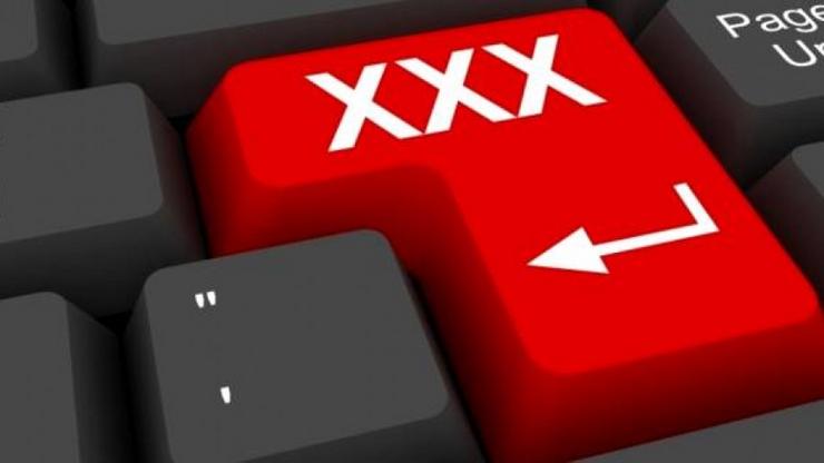 Alegoría sobre pornografía en Internet / Arquivo