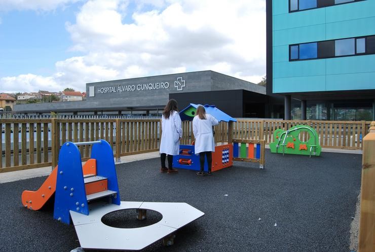 Patio de xogos da nova escola infantil do Hospital Álvaro Cunqueiro. SERGAS - Arquivo / Europa Press