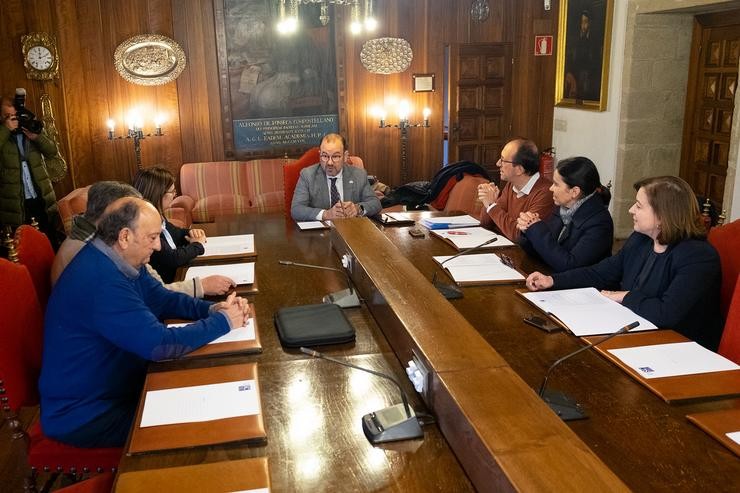 Reunión polo bicentenario do nacemento de Concepción Arenal. XUNTA 