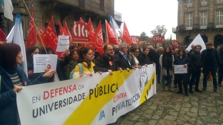 Protesta da Plataforma en Defensa dá Universidade Pública en Santiago 