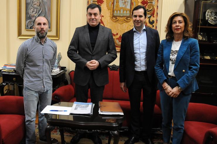 O alcalde de Ourense, González Pérez Jácome; o conselleiro de Cultura, Román Rodríguez; o director da Agadic, Jacobo Sutil, e a delegada territorial da Xunta en Ourense, Marisol Díaz 
