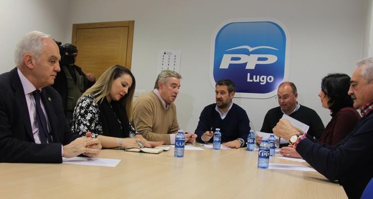 Jaime de Olano participa nunha reunión en Lugo 