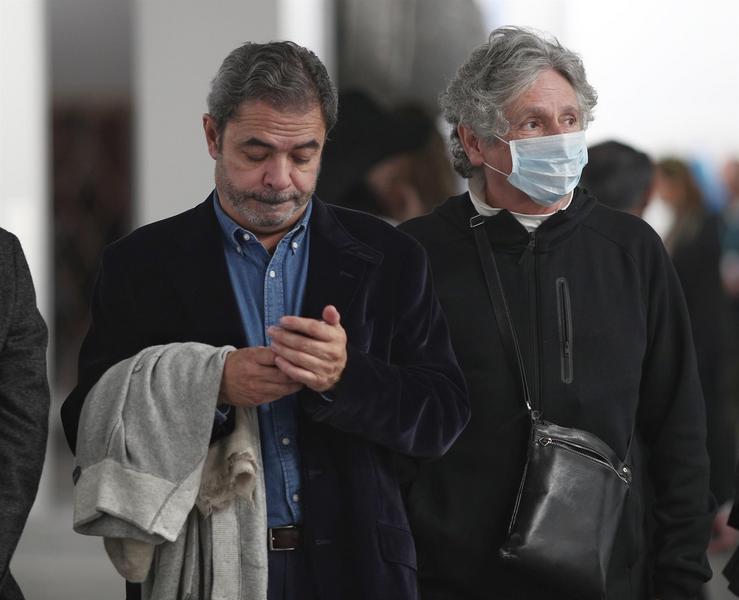 Cidadáns con máscaras en Madrid - Eduardo Parra - Europa Press