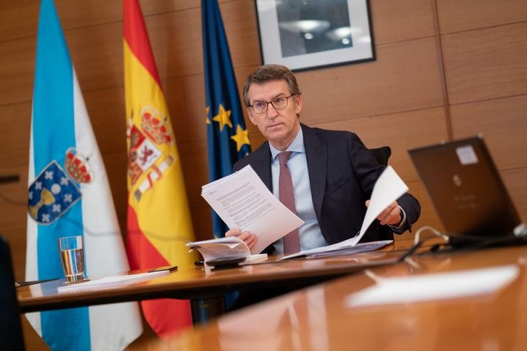 Ou Titular Do Goberno Galego Durante Unha Videoconferencia Co Presidente Do Goberno Central. Xunta de Galicia 