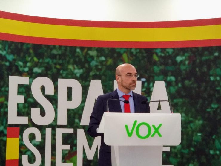 O portavoz de Acción Política e eurodeputado de Vox, Jorge Buxadé 
