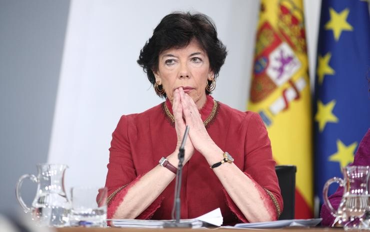 A ministra de Educación e Formación Profesional, Isabel Celaá, momentos antes de que de comezo a rolda de prensa tras o Consello de Ministros onde se aprobou a lei de liberdade sexual e reformar educativa, en Madrid (España), a 3 de marzo de 2020. Eduardo Parra - Europa Press 