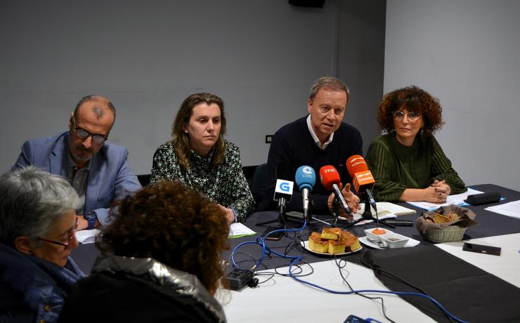 Rolda de prensa de Rafa Villarino co PSOE de Ourense 