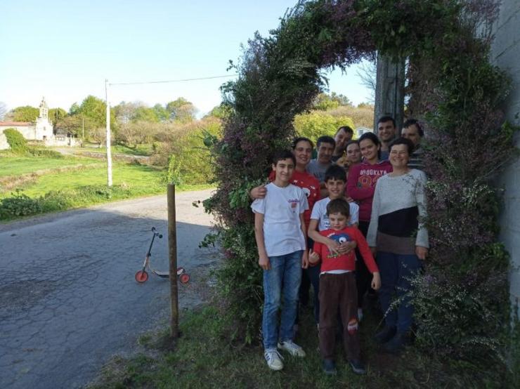 Arco Floral 2019 feito nunha casa durante a festa do Corpo Santo de Chantada / Casa Rato