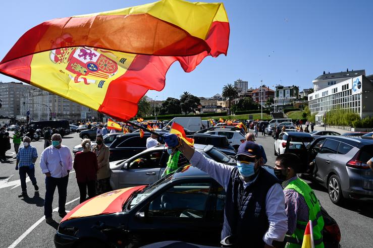 Manifestación de Vox na Coruña para pedir a dimisión do Goberno pola súa xestión durante a pandemia.. M. Dylan - Europa Press