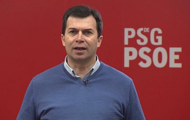 O secretario xeral do PSdeG, Gonzalo Caballero, na sede da formación.