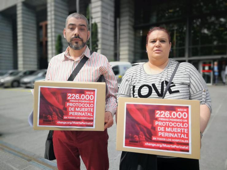 Beatriz Fernández conseguir máis de 230.000 firmas de apoio para implantar un protocolo de morte perinatal nos hospitais galegos