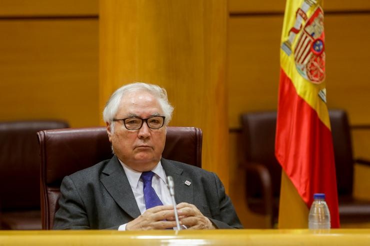 O ministro de Universidades, Manuel Castells, durante a súa comparecencia no Senado este luns.. Ricardo Rubio - Europa Press