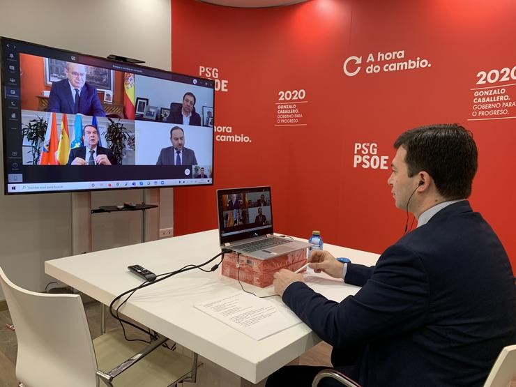 O secretario xeral do PSdeG e candidato á Presidencia da Xunta, Gonzalo Caballlero, partiicpa no encontro telemático de Nova Economía Fórum. PSDEG 
