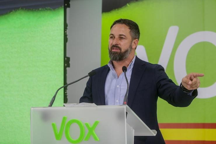 O presidente de Vox, Santiago Abascal, valora os resultados obtidos pola súa formación nos comicios vascos e galegos durante a noite electoral do 12J na sede do partido, en Madrid (España), a 12 de xullo de 2020.. Ricardo Rubio - Europa Press