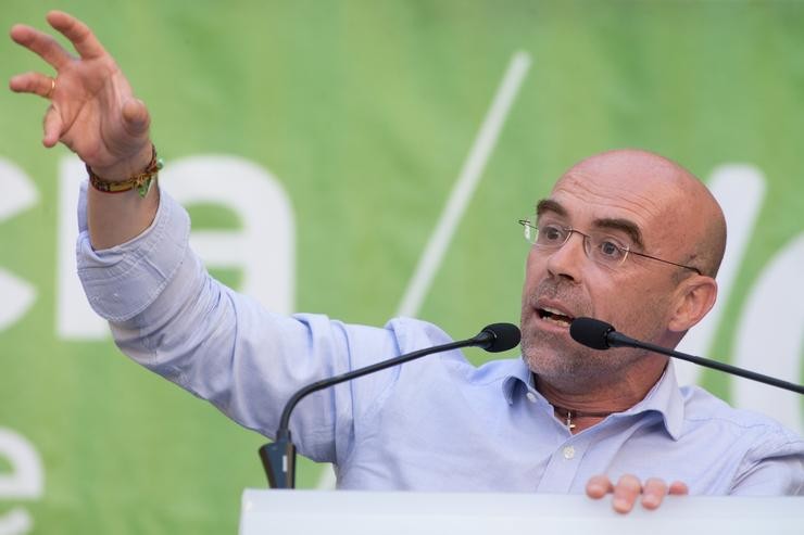 O vicepresidente primeiro de Vox, Jorge Buxadé, participa nun mitin do partido na Praza Anxo Fernández Gómez de Lugo, Galicia (España), a 3 de xullo de 2020.. Carlos Castro - Europa Press / Europa Press