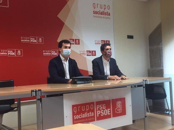 Gonzalo Caballero e Pablo Arangüena, en rolda de prensa. 