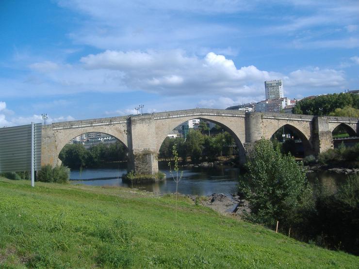 Vista frontal da ponte romana de Ourense. EUROPA PRESS - Arquivo