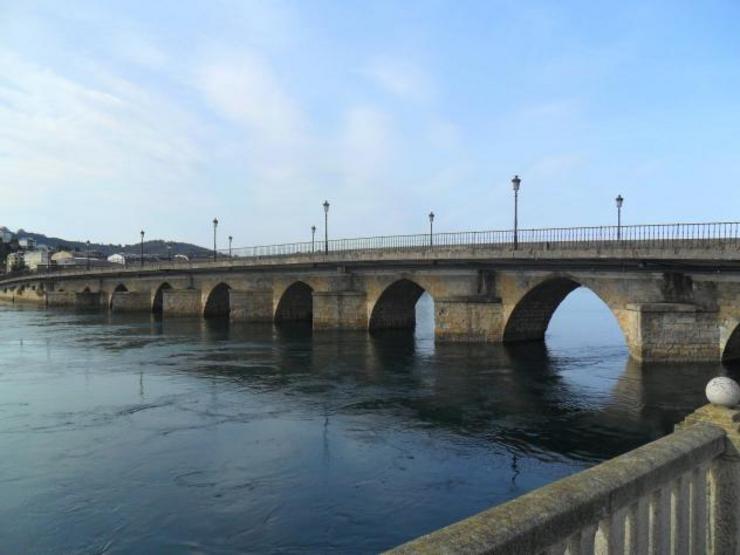 Ponte Viveiro/arquivo