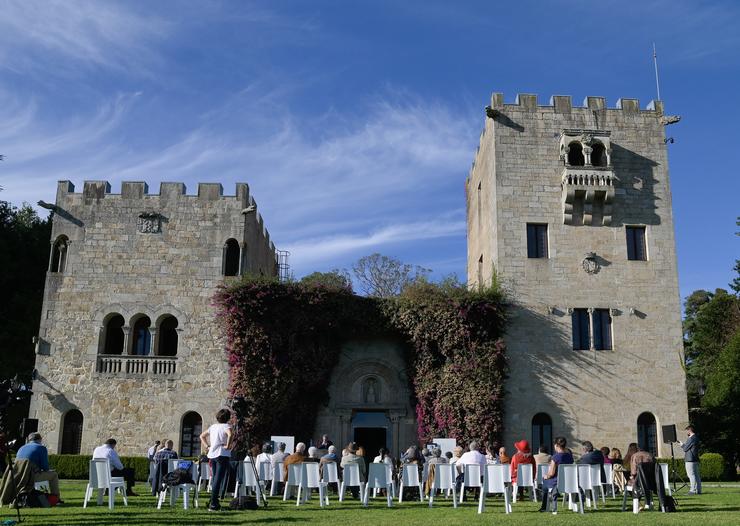 Unha homenaxe ás vítimas da ditadura franquista no pazo de Meirás, a 7 de outubro de 2021, en Sada, A Coruña, Galicia.. M. Dylan - Europa Press