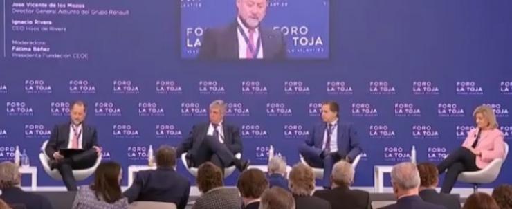 Mesa de debate no Foro A Toja con Abanca, Renault e Fillos de Rivera. CAPTURA / Europa Press