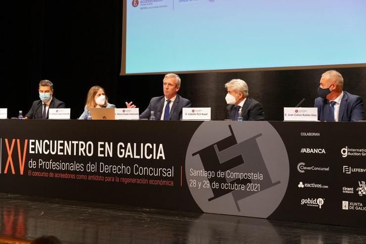 O vicepresidente primeiro e conselleiro de Presidencia, Xustiza e Turismo, Alfonso Rueda, na inauguración do XV Encontro en Galicia de Profesionais do Dereito Concursal. XOÁN CRESPO / Europa Press