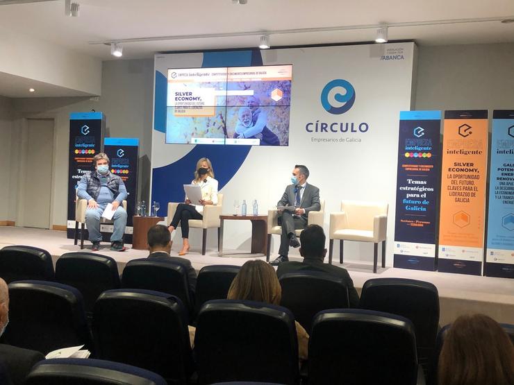 O director do Igape, Fernando Guldrís, durante a inauguración dunha xornada sobre 'Silver Economy' no Círculo de Empresarios de Galicia, en Vigo.. XUNTA DE GALICIA 