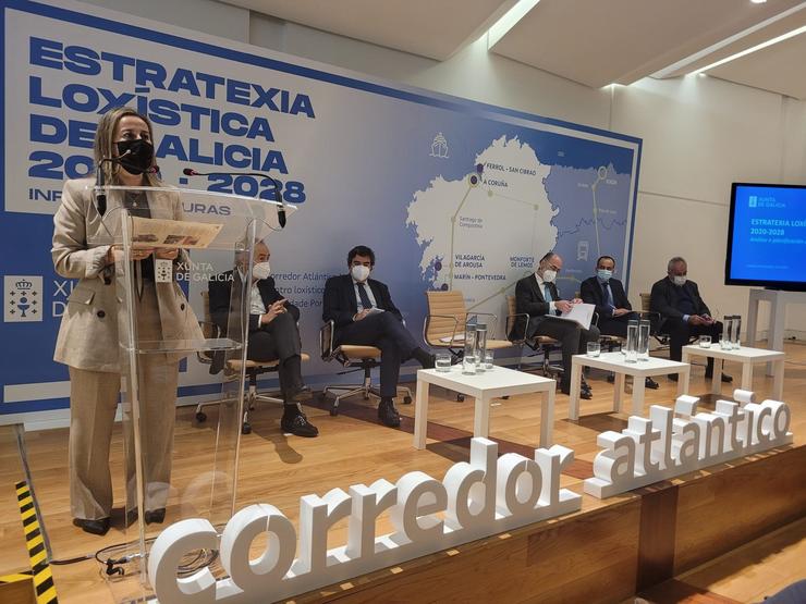 A conselleira de Infraestruturas, Ethel Vázquez, presenta a estratexia loxística 2021-2028 / Xunta de Galicia.