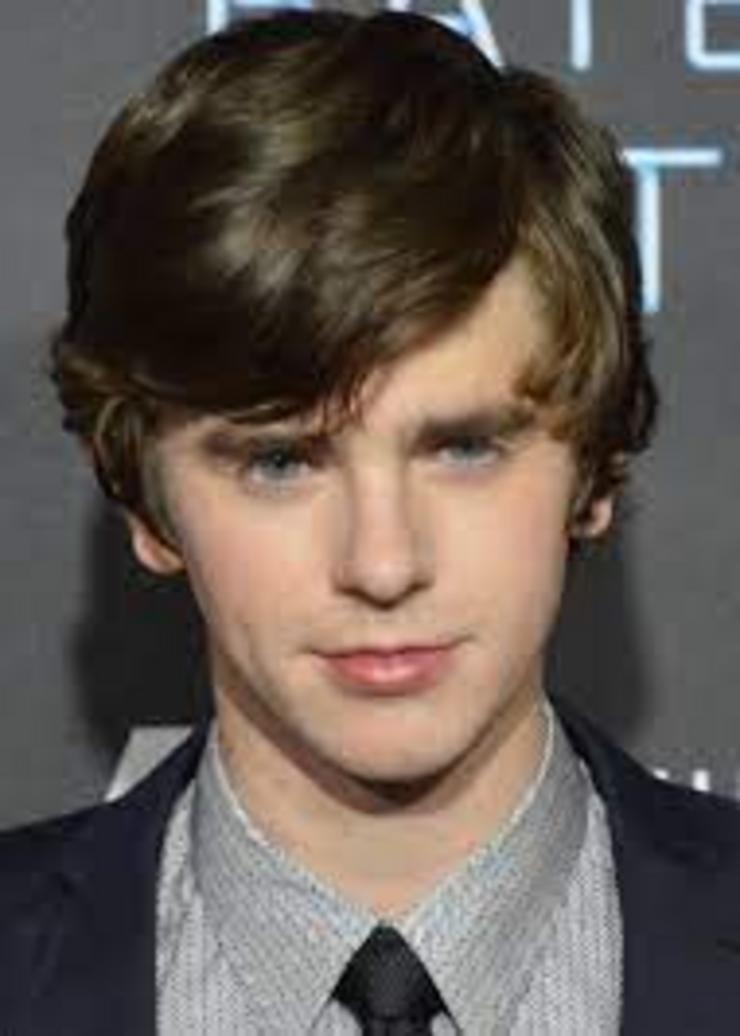 O actor londinense Freddie Highmore/ Wikipedia