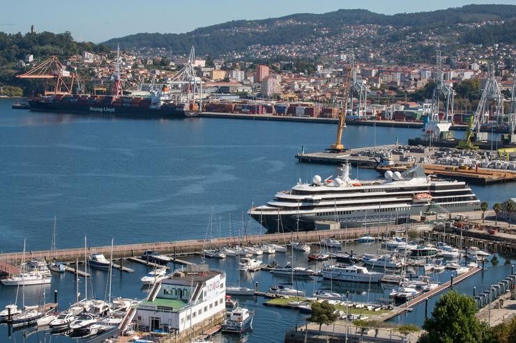 Arquivo - Vista do Porto de Vigo desde a cidade. JESÚS NETO/AUTORIDADE PORTUARIA DE VIGO - Arquivo