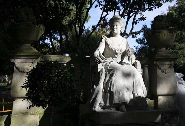 Estatua de Emilia Pardo Bazán. ANDY PEREZ 