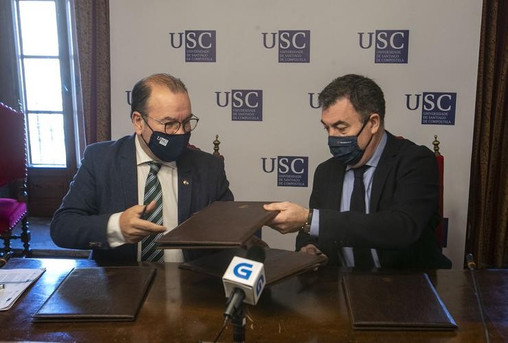 A USC e a Consellería de Educación subscriben convenios en materia de dixitalización e I+D+i.. XUNTA / Europa Press