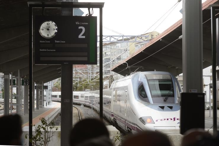 Inauguración da liña de AVE Madrid-Galicia, na Estación da Gudiña-Porta, a 20 de decembro de 2021, na Gudiña, Ourense, Galicia, (España). Tras máis de 16 anos de planificación e numerosas datas e adiamentos para a súa culminación, o AVE inaug. Rosa Veiga - Europa Press 