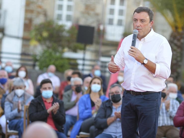 Arquivo - O actual secretario provincial do PSOE da Coruña e presidente da Deputación da Coruña, Valentín González Formoso, durante a presentación da súa candidatura ás primarias do PSdeG, a 30 de setembro de 2021, nas Pontes, A Coruña, G. Mero Barral - Europa Press - Arquivo 