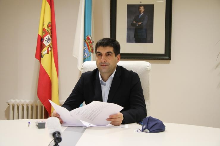 O delegado territorial da Xunta en Ourense, Gabriel Alén, durante a reunión celebrada de modo telemático. XUNTA 