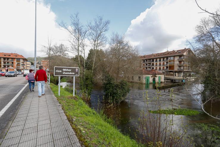 Inundación froito da crecida do Río Miñor ao seu paso por Gondomar, Pontevedra, Galicia (España), a 18 de febreiro de 2021. Marta Vázquez Rodríguez - Europa Press / Europa Press