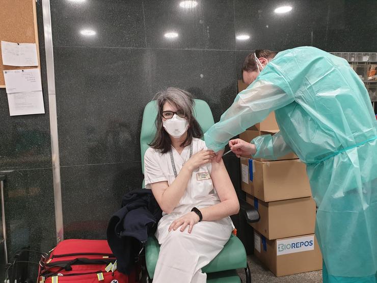 Vacinación contra a covid-19 do persoal sanitario en Galicia / Sergas.