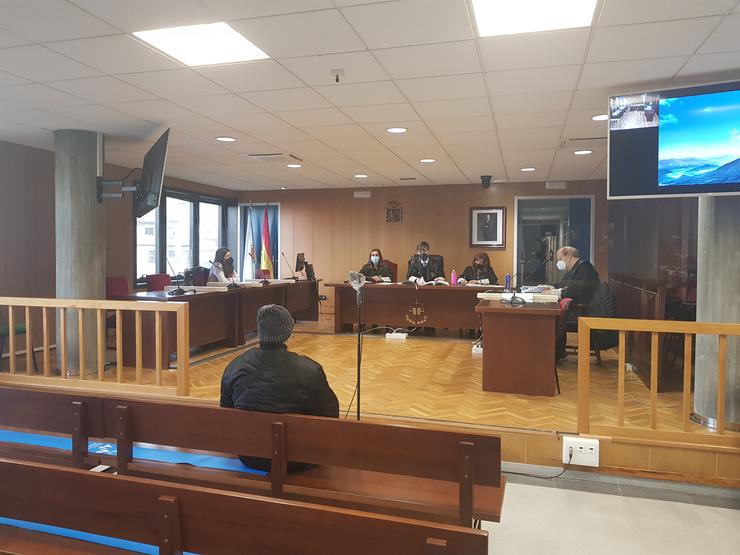 Xuízo por abusos sexuais celebrado na Sección Quinta da Audiencia de Pontevedra