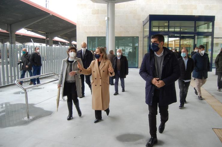 A conselleira de Infraestruturas e Mobilidade, Ethel Vázquez, visita a nova estación de autobuses de Ourense.. XUNTA 