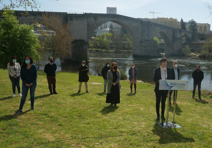 A portavoz nacional do BNG, Ana Pontón, arroupada por alcaldes e deputados do Bloque, presenta propostas de proxectos para os fondos europeos 'Next Generation'.. BNG 