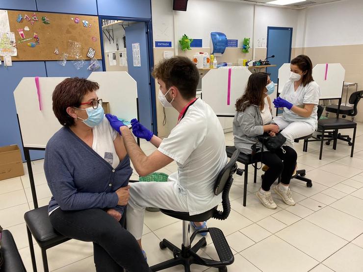 A área de Ferrol retoma o mércores 24 de marzo a vacinación con dose de AstraZeneca no Hospital Arquitecto Marcide.. ÁREA SANITARIA DE FERROL / Europa Press