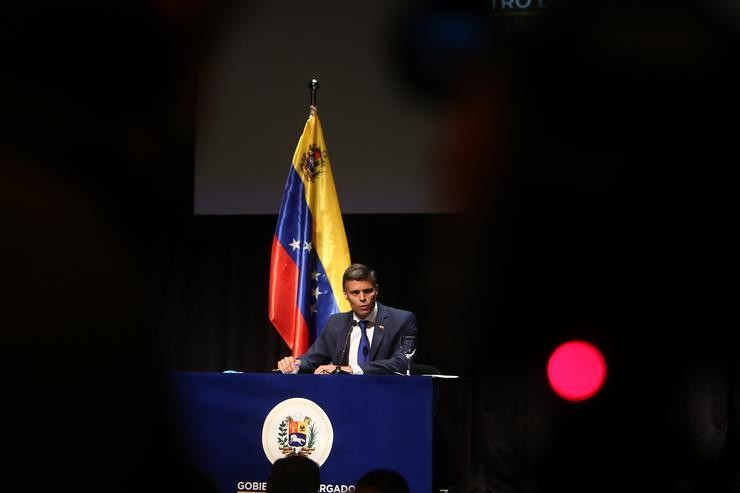 Arquivo - O líder opositor venezolano Leopoldo López pronuncia a súa primeira mensaxe tras a súa saída de Venezuela, no Círculo de Belas Artes, Madrid (España), 27 de outubro de 2020. O pasado 24 de outubro, o líder do partido opositor venezolano Volunta. Ricardo Rubio - Europa Press - Arquivo / Europa Press