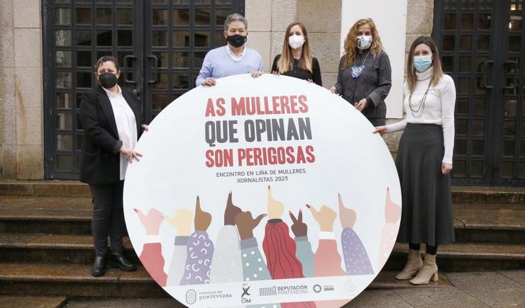 Presentación As Muellres que Opinan son Perigosas/ Deputación de Pontevedra